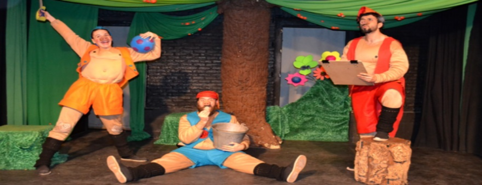 Teatro «Los tres cerditos» KEAY Teatro «Los tres cerditos» KEAY